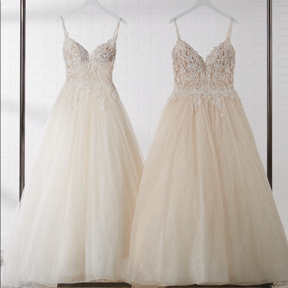 ***SOLD*** Maggie Sottero Wedding Dress - Picture 8 of 8